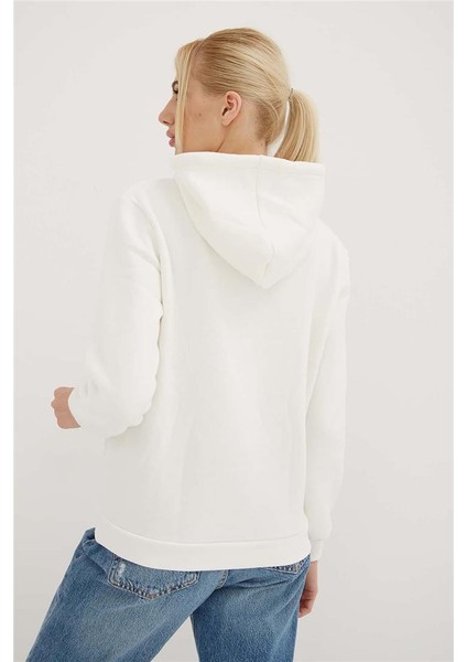 Kapüşonlu Nakış Detaylı Sweat Ekru indirimleri