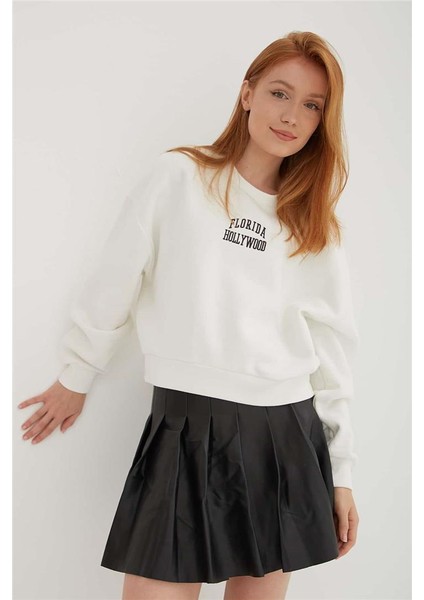 Nakışlı Crop Sweat Ekru