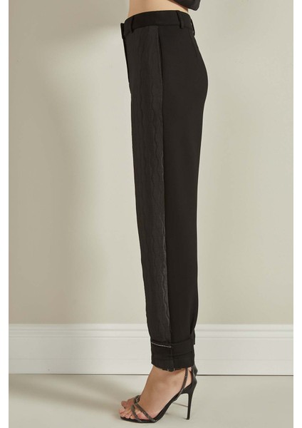 Kapitone Garnili Siyah Örme Pantolon indirimleri