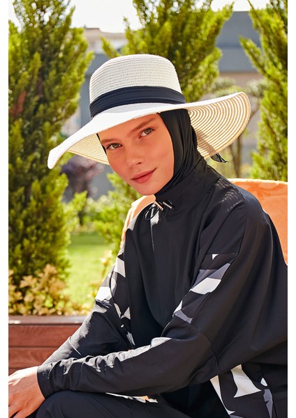 Fiyonklu Ekru Geniş Hasır Şapka 1423218