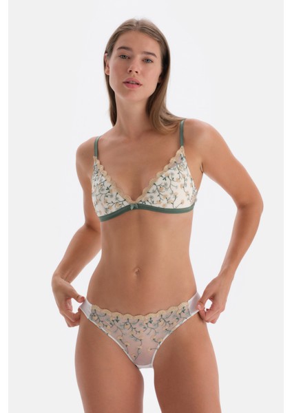 Ekru Çiçek Nakış Detaylı Brıef Külot fiyatları