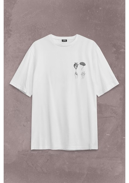 Kalp ve Beyin Aşk Akıl Mantık El Ele Duygusal Zeka Sırt Ön Baskılı Oversize Tişört T-Shirt fiyatları