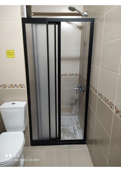 95 cm Teknesiz Duşakabin Siyah Profil Plastik Camlı