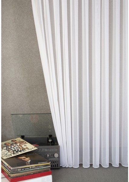 Giber Tül Beyaz 1-3 Sık Pile 300X260