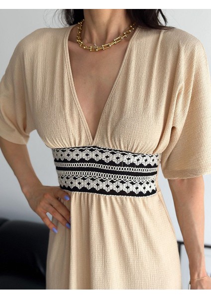 Bürümcük Kumaş Beli Gipe Nakışlı Elbise fiyatları