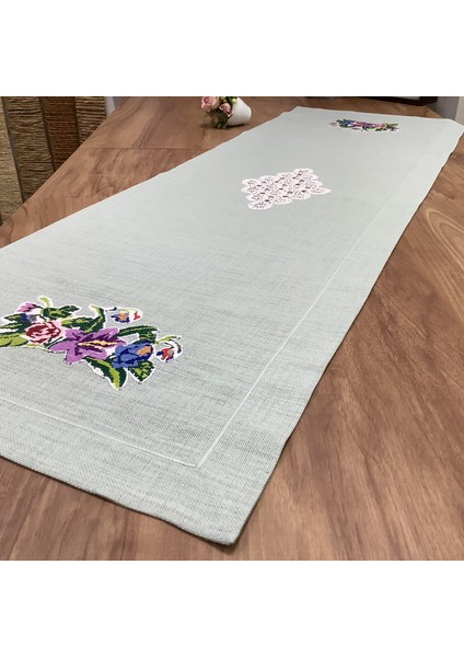 Oya Home Kaneviçe Işlemeli & El Örme Dantel Aplikeli Ranır - 45*150 cm