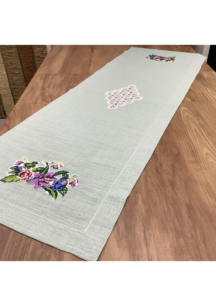 Oya Home Kaneviçe Işlemeli & El Örme Dantel Aplikeli Ranır - 45*150 cm