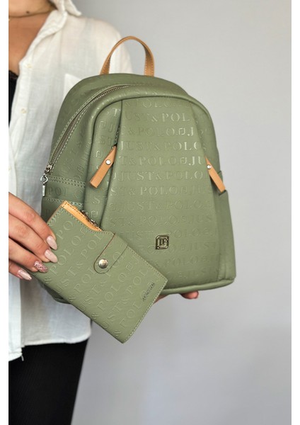 Büyük Boy Günlük Kullanamına Uygun 9 Bölmeli Yeşil Kombin Kadın Sırt Çantası 4040