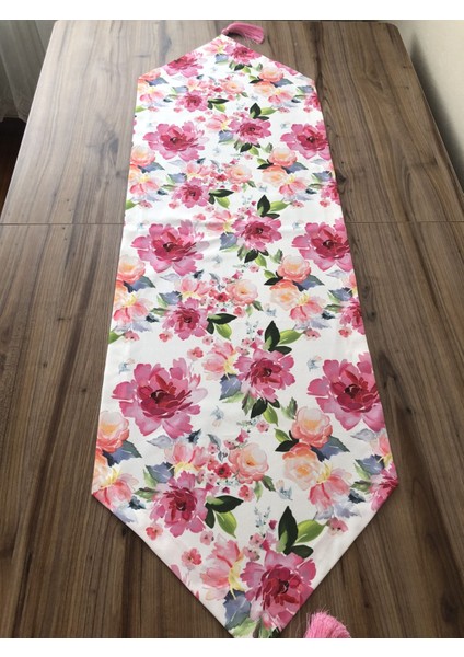 Trend Yuvam Beyaz Zemin Suluboya Pembe Çiçek Desenli Runner fiyatları