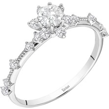 Sirius Pırlanta Pırlanta ve Beyaz Topaz Taşlı Elurra Yüzük 0402R0043