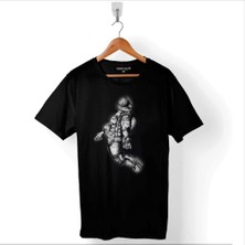 Kendim Seçtim Uçan Astronot Uzay Yolculuğu Cosmos Galaksi Baskılı Tişört  T-Shirt