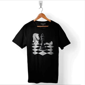 Kendim Seçtim Satranç Zeka Oyunu Şah Mat Vezir Chess Santranç Baskılı Tişört  T-Shirt