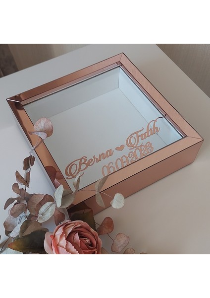 isimli 25X25 cm Verda Anı Çerçevesi-6 cm Derinlikli Anı Çerçevesi Gül Kutusu! Rose modelleri
