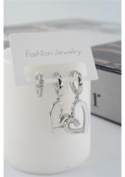 Kadın Vip Seri Zirkon Taşlı Mineli Kalp Model 3'lü Küpe Seti modelleri