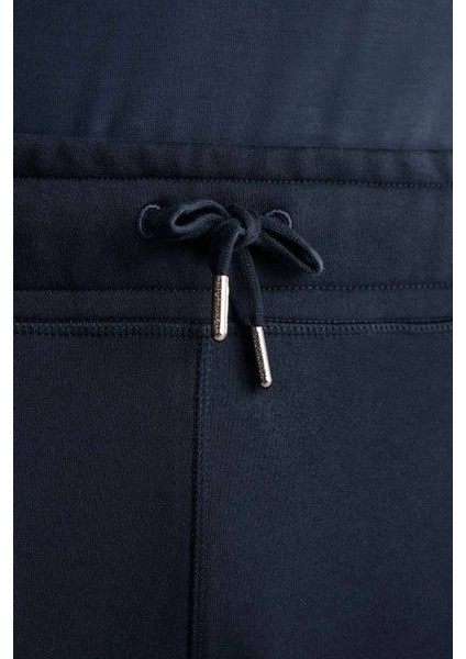 M Logolu Lacivert Jogger Pantolon indirimleri