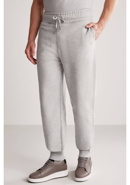 M Logolu Açık Gri Jogger Pantolon modelleri