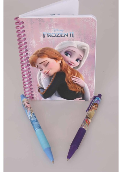 LİSANSLI ELSA FROZEN ÇİZGİLİ NOT DEFTERİ VE VERSATİL UÇLU KALEM 0.7 mm 2'LİSİ