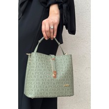 Just Polo Baskı Desenli Kilit Detaylı 3 Gözlü El ve Omuz Çantası 22X20CM PBU4002