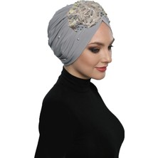 ELYSIANfidan Kopma Astarlı Işlemeli Açık Gri - Pudra Dantel Motifli Hazır Türban Tesettür Abiye Bone