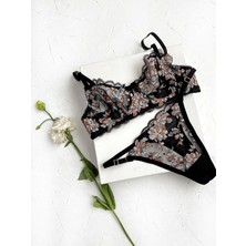 Gece İncisi Çiçek Işlemeli Sütyen Takım