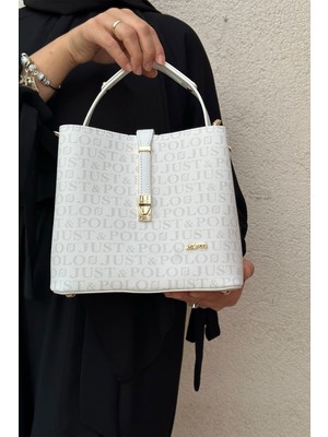 Just Polo Beyaz Baskı Desenli Su Geçirmez 3 Gözlü Kadın Omuz Çantası 22X20CM PBU4002