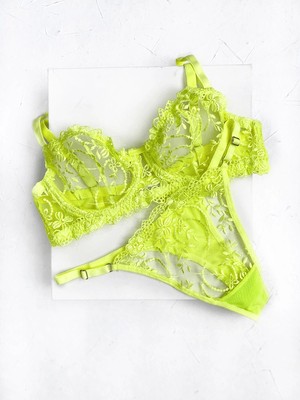 Gc Gece İncisi Neon Sarı Çiçek Işlemeli Sütyen Takım