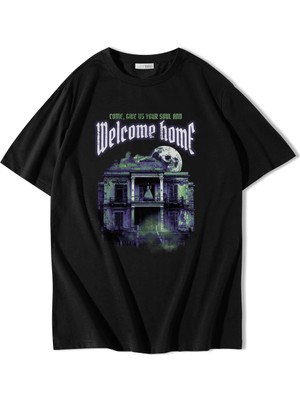 BRZ Collection Unisex Oversize Huntedhouse Welcome Home T-Shirt