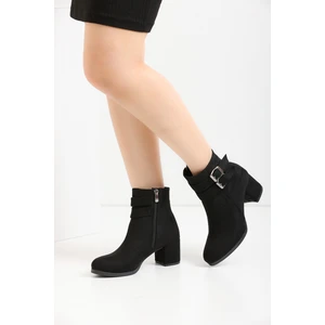 Marina Rosse Kadın Siyah Süet Çift Toka Detaylı Kısa Bot