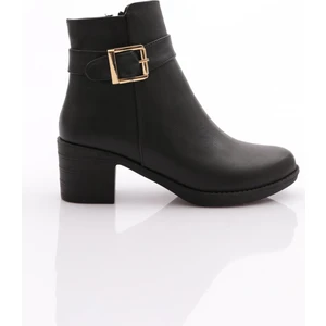 8551 Kadin Topuklu Bot