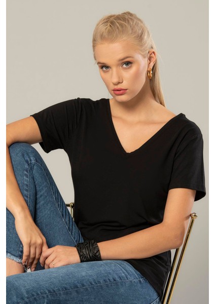 Erdem Weweus Siyah Kadın Viskon Ön ve Arka V-Yaka T-Shirt 237 fırsatları
