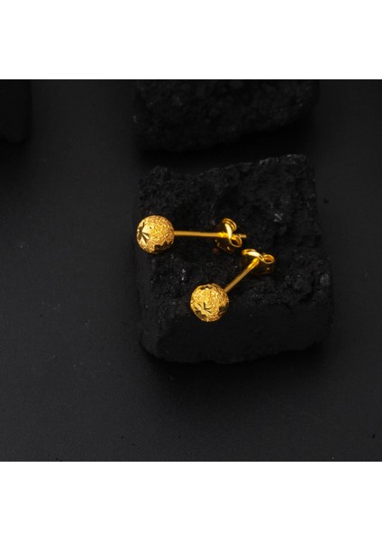 22 Ayar Yıldız Kumlu Altın Top Küpe 5 Mm. fırsatları