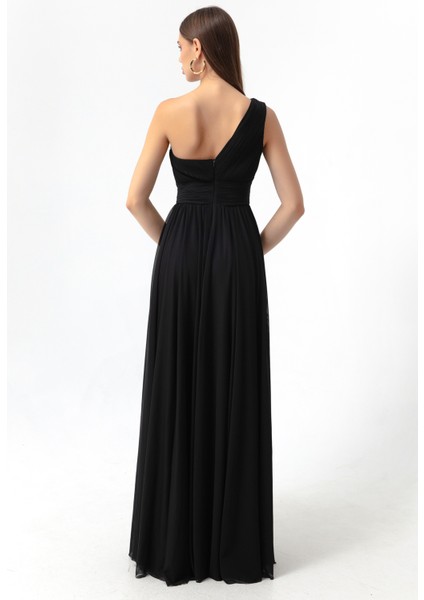 Kadın Siyah Tek Omuz Yırtmaçlı Uzun Abiye Elbise indirimleri
