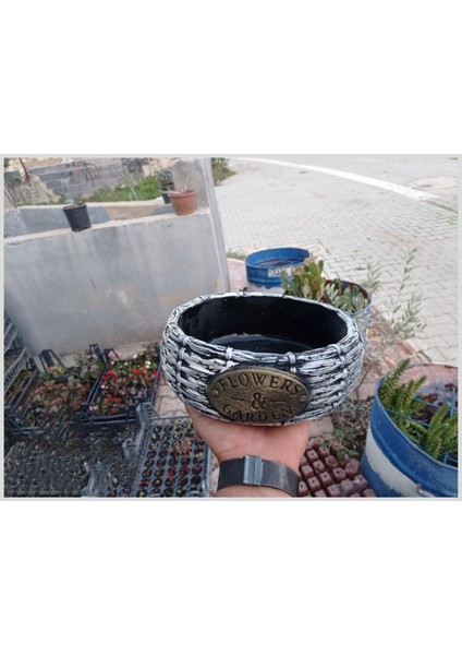Beton Saksı Özel El Yapımı 0012