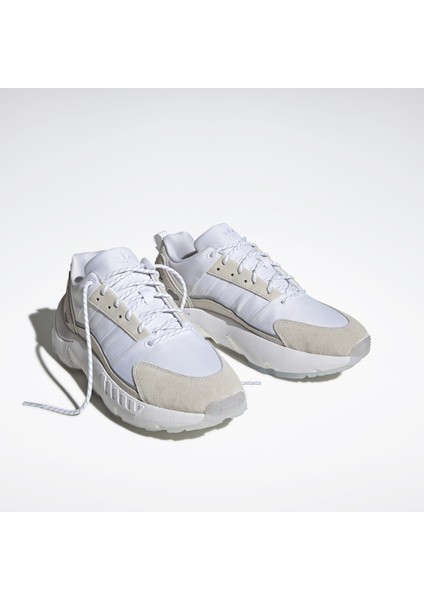 Zx 22 Boost HQ8677.-