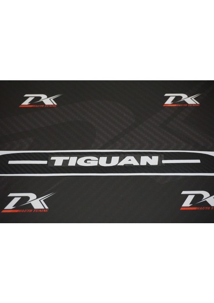 Volkswagen Tiguan Karbon Fiber Stop Lamba Filmi modelleri