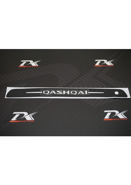 Nissan Qashqai 2008 2015 Modeller Karbon Fiber Stop Lamba Filmi