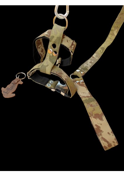 Köpek göğüs tasması ve kayışlı takım kamuflaj kumaş H tipi göğüs ölçüsü:25-40cm ayarlamalı gezdirme kayışı:120cm dog harness TB3-13
