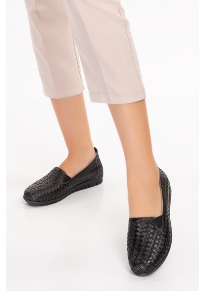 Kadın Deri Siyah Örgü Ortopedik Taban Ayakkabı