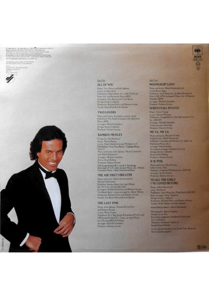 Julio Iglesias – 1100 Bel Air Place