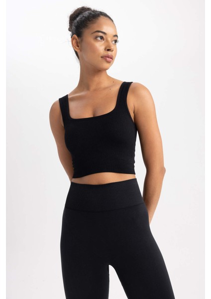 Fit Bisiklet Yaka Seamless Z2314AZ23AU fırsatları