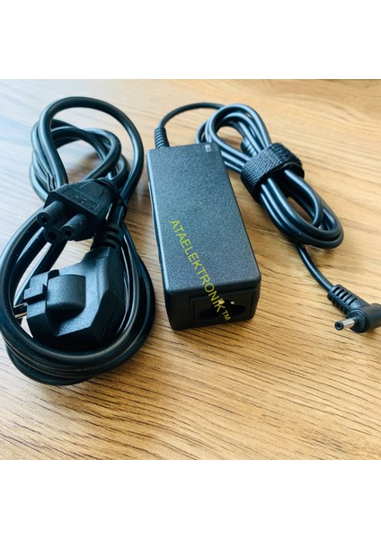 Hometech Alfa 240C 400C 450C 470 150P 600C 700C 800C Notebook Adaptör 12 Volt Hometech Alfa Uyumlu Muadil Ürün Notebook Laptop Şarj Aleti Şarz Adaptör 12 Volt 2 Yıl Ithalatçı Firma Garantili 123-35135