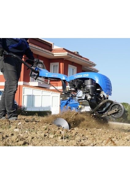 Flash 250 Briggs Stratton Amerikan Motorlu Benzinli Çapa Makinası Şanzımanlı 7 Hp 2+1 Vites modelleri