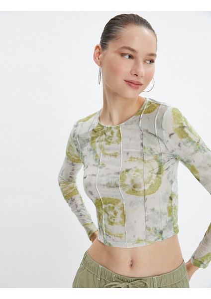 Batik Desenli Crop Tişört Uzun Kollu Bisiklet Yaka Dikiş Detaylı fiyatları