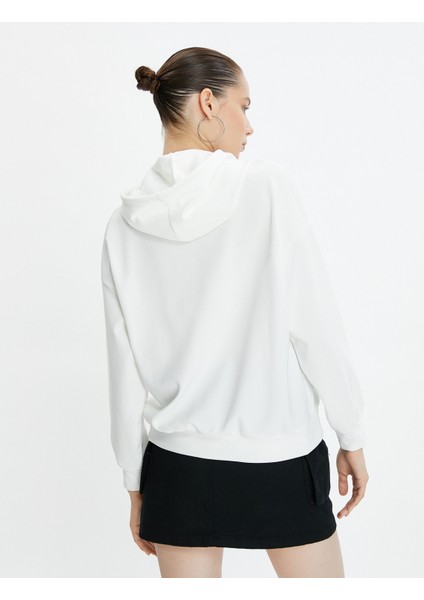 File Detaylı Kapşonlu Sweatshirt Uzun Kollu