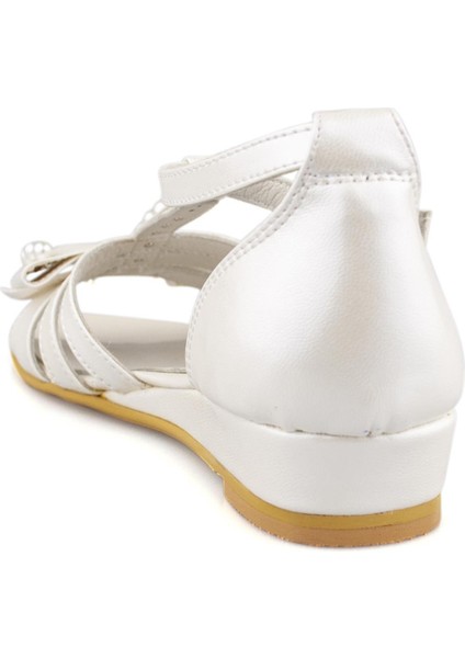 Krem Sedef Incili Kız Çocuk Sandalet modelleri