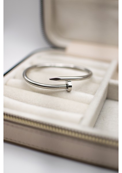 Vip Seri Çelik Çivi Bileklik 2 Yıl Garanti Belgeli