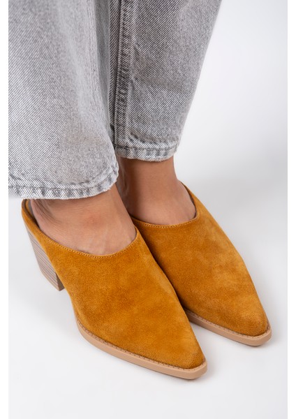 Stella Kadın Deri Western Hardal Süet Terlik fiyatları