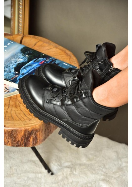 R274510004 Siyah Kumaş Kalın Tabanlı Kadın Bot modelleri