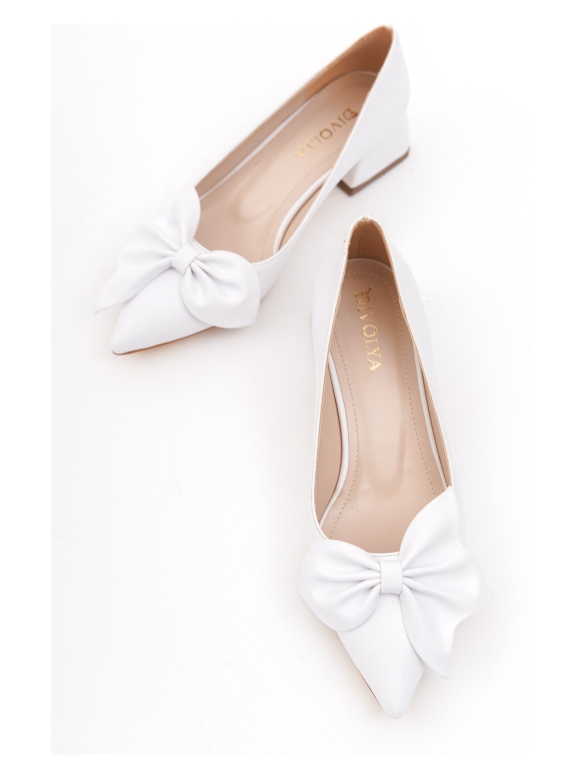 Divolya Camila Siyah Fiyonklu (4cm) Sivri Burun Topuklu Ayakkabı - Görsel 4