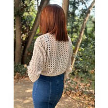 Arzu Emiroğlu Ekru Ajurlu Triko Top